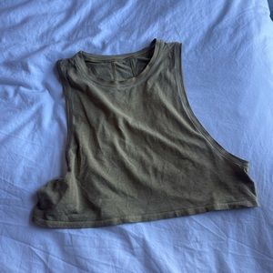 Lululemon tank